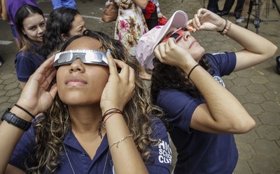 中南米でも部分日食