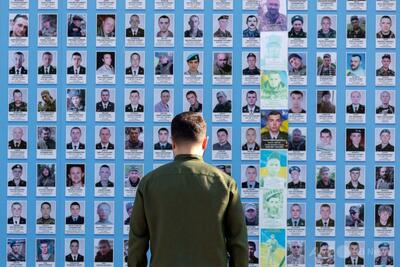 兵員不足のウクライナ軍、60歳以上も入隊可能に