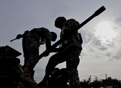 米韓軍事演習始まる、北朝鮮は「非核化プロセス中断」を警告