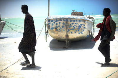 ソマリア沖で消息絶った漁船、海賊から逃げ切る 韓国外務省