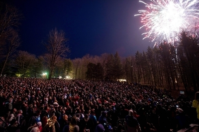 春はいつ来る？米恒例「グラウンドホッグデー」でお告げ食い違う