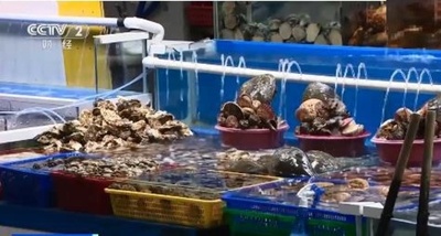 韓国で日本産水産物の販売見送りが相次ぐ SNSで日本製のボイコットを呼び掛け