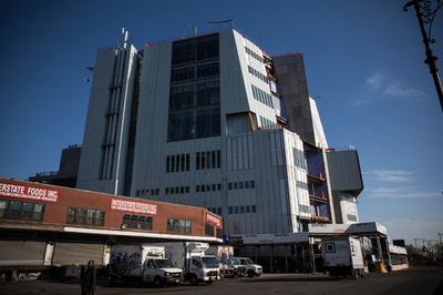 ティファニー、ホイットニー美術館と長期的パートナーシップを締結