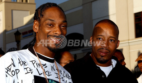 ラッパーのネイト ドッグ死去 スヌープ ドッグが追悼 写真2枚 ファッション ニュースならmode Press Powered By Afpbb News