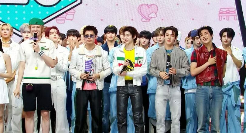 (c)STARNEWS
