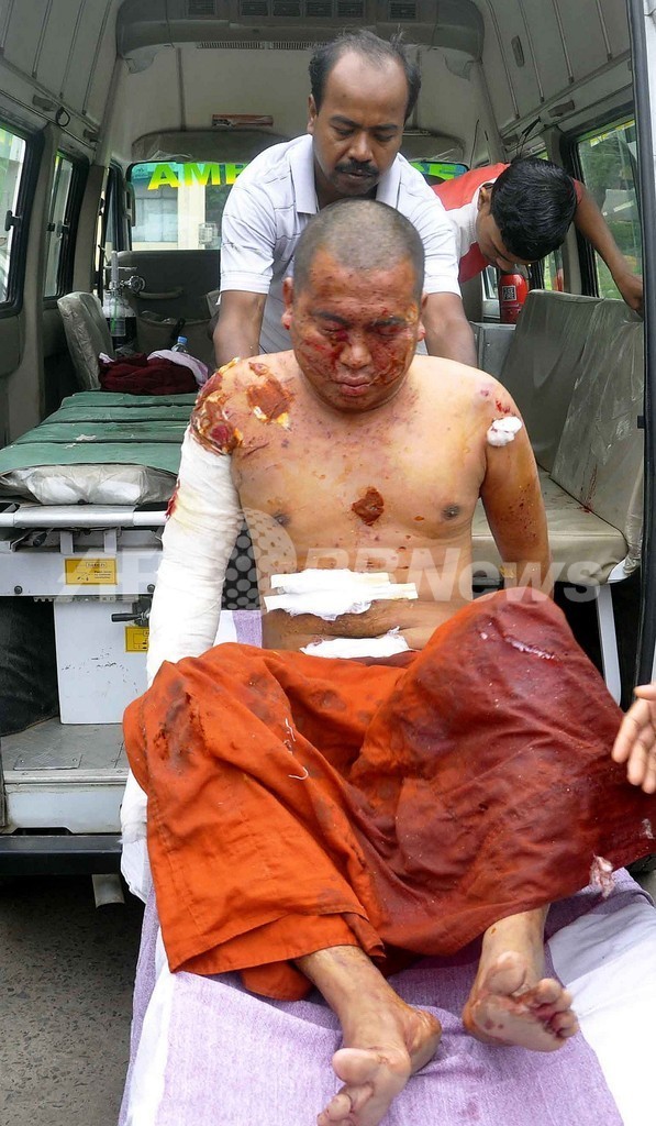 仏教の聖地で連続爆発、僧侶2人負傷 インド・ブッダガヤ