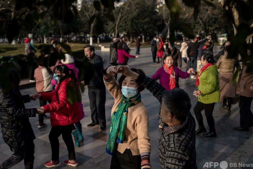コロナ死者初確認から1年 復活誇る武漢、流行止まらぬ世界