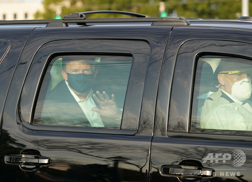 感染予防規定を無視、トランプ氏の外出「パフォーマンス」に医療関係者ら怒り