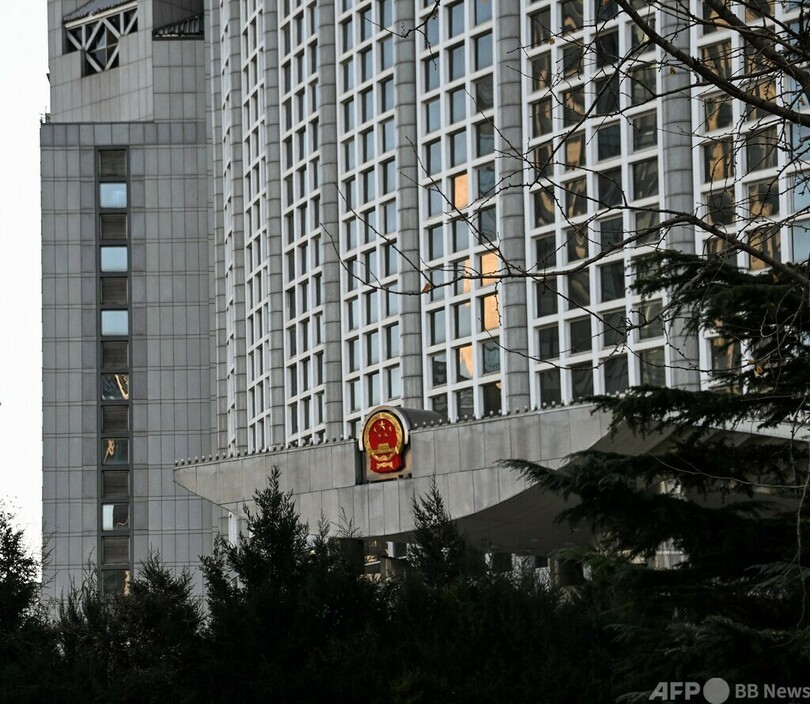 中国、米は「過剰反応」と非難 気球撃墜受け