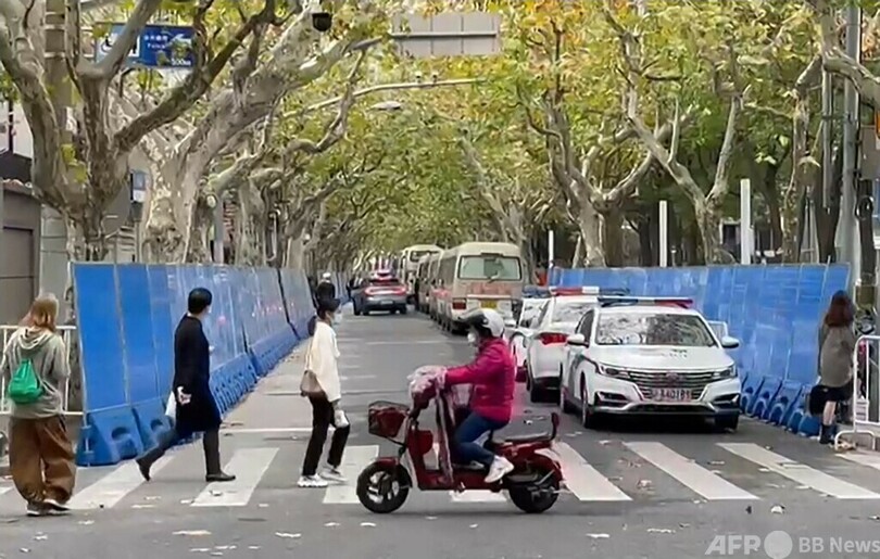 上海デモ現場で2人逮捕