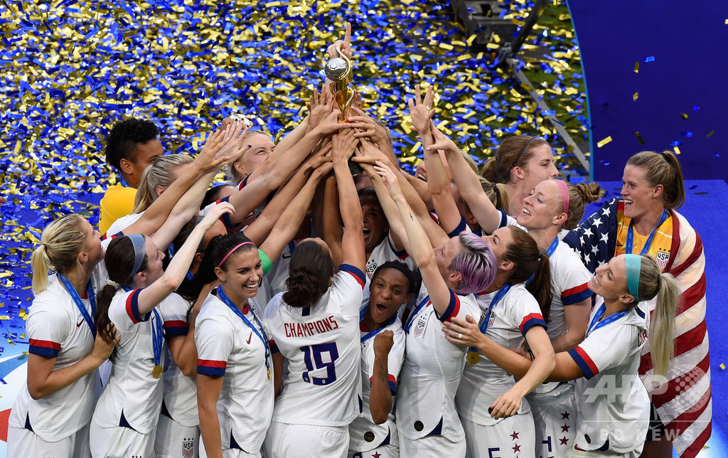 「平等な賃金」求める女子サッカー米代表、連盟との調停が決裂 「平等な賃金」求める女子サッカー米代表、連盟との調停が決裂