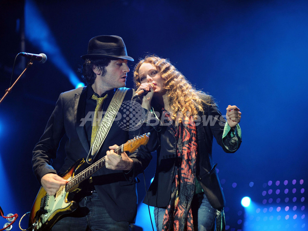 フランスで音楽フェス「フランコフォリー・デ・ラ・ロシェル」開催 写真6枚 国際ニュース：AFPBB News