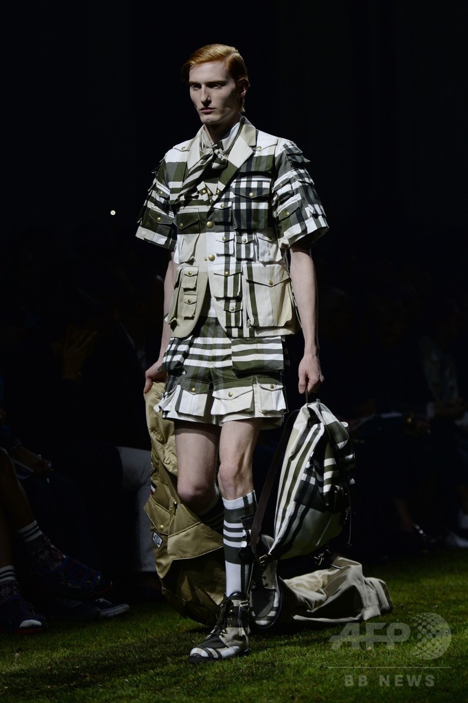 「モンクレール ガム・ブルー」17年春夏メンズ