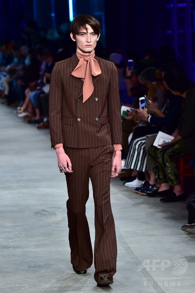 「グッチ」16年春夏メンズ