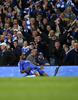 前半33分に先制ゴールを決めて歓喜するチェルシーのディディエ・ドログバ（%%Didier Drogba%%）。（2008年4月30日撮影）(c)AFP/ADRIAN DENNIS