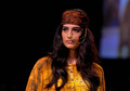インド・ムンバイ（Mumbai）市内で開催されたラクメ・ファッション・ウィーク（Lakme Fashion Week）で発表された、デザイナーArchana Kochharの13年秋冬コレクション（2013年8月27日撮影）。(c)AFP