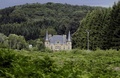 フランス北部にある、ミシェル・フルニレ受刑者がかつて所有していたソトゥー城（2004年7月1日撮影、資料写真）。(c)GERARD CERLES / AFP