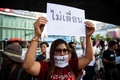 タイ・バンコクで総選挙の延期に抗議する人々（2019年1月6日撮影）。(c)Jewel SAMAD / AFP
