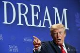 トランプ氏、「出産ツーリズム」禁止する大統領令に署名 「出生地主義」見直し継続へ