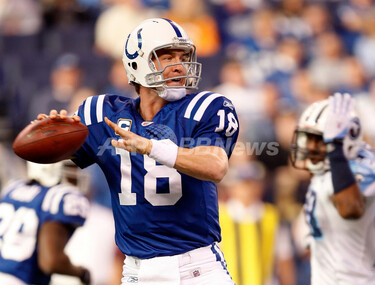 ペイトン・マニング 4000ヤード獲得シーズン数のNFL記録を更新 写真1枚