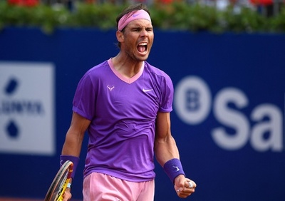 ナダルがバルセロナOP8強入り 錦織をフルセットで下す 