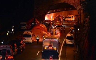 世界のインフラ老朽化に警鐘、笹子トンネル崩落事故