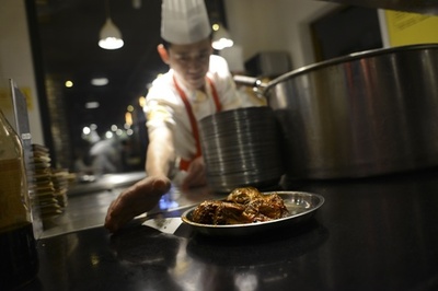 材料が足りない！ 四川省名物ピリッと辛いウサギの頭