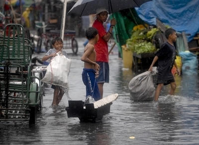 台風6号「フンシェン」、フィリピンの死者229人に
