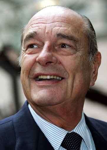 シラク仏前大統領に有罪判決、パリ市長時代の架空雇用で