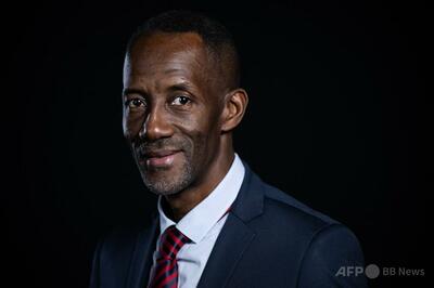 仏パリ近郊の市長に両親共に外国出身の極左就任、極右が憎悪キャンペーン展開