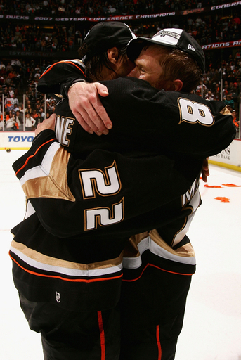 ダックス 西カンファレンスを制しスタンレー杯進出