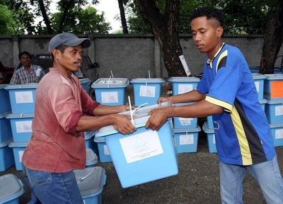 大統領選、不正集計疑惑拡大 - 東ティモール