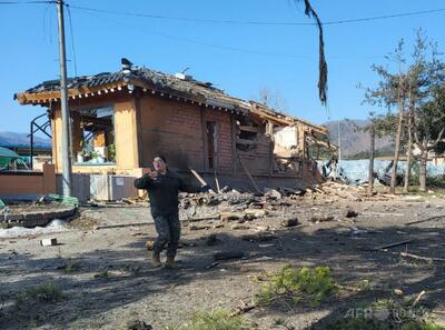 訓練中の戦闘機が誤爆、民間人7人負傷 韓国
