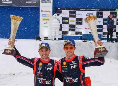 ヌービルが雪のラリー・スウェーデン勝利