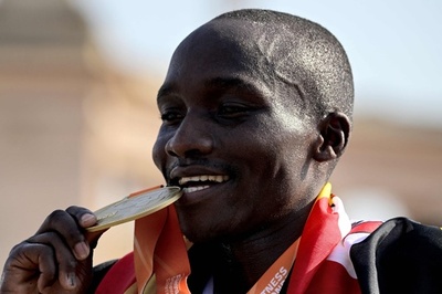 キプランガトが男子マラソン金メダル 世界陸上