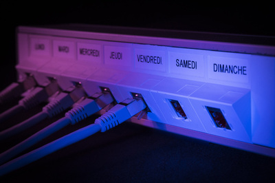 仏で「つながらない権利法」施行、働き方は変わるか