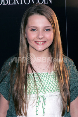 「第10回ヤング・ハリウッド・アワード」授賞式開催、期待の若手が登場 写真47枚 ファッション ニュースならMODE PRESS