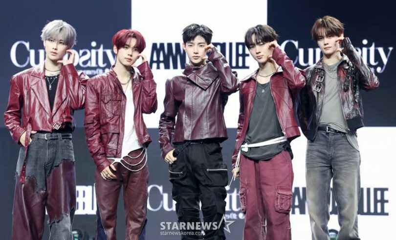 (c)STARNEWS