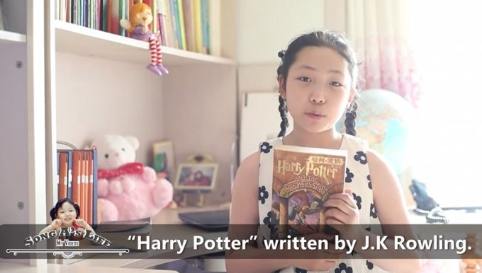 北朝鮮YouTuberソンア（写真=YouTube）(c)MONEYTODAY