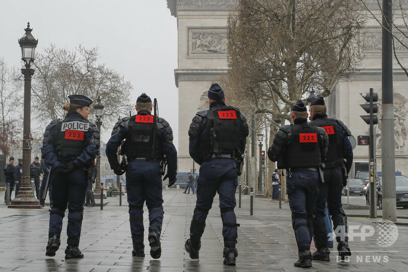 「襲撃」で仏警察署閉鎖… 襲ったのは「ノミ」