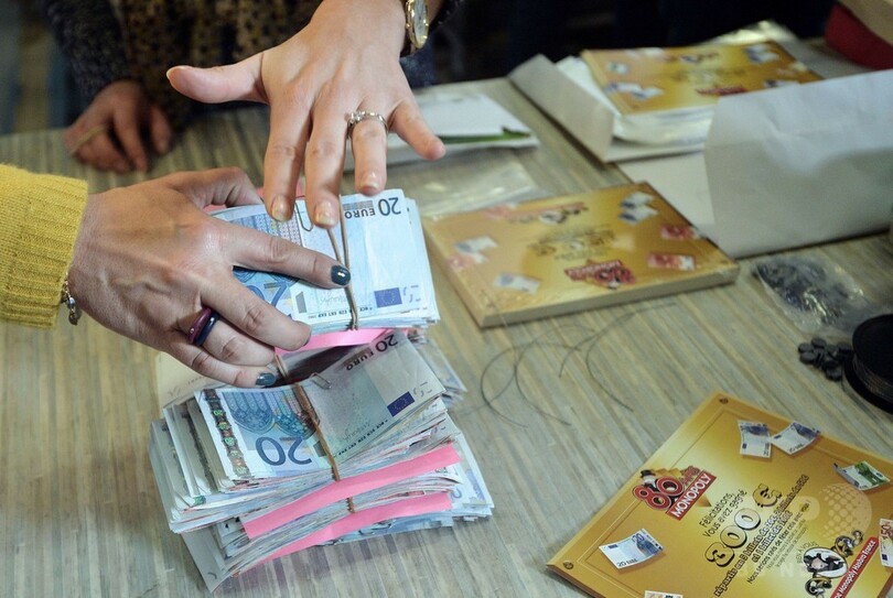 「モノポリー」に本物の紙幣、発売80周年で 仏