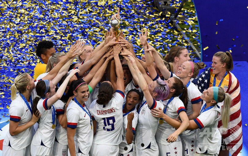 「平等な賃金」求める女子サッカー米代表、連盟との調停が決裂