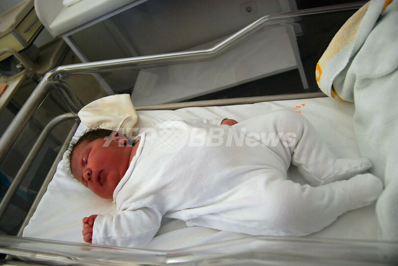 6.2キロの赤ちゃん、自然分娩で誕生