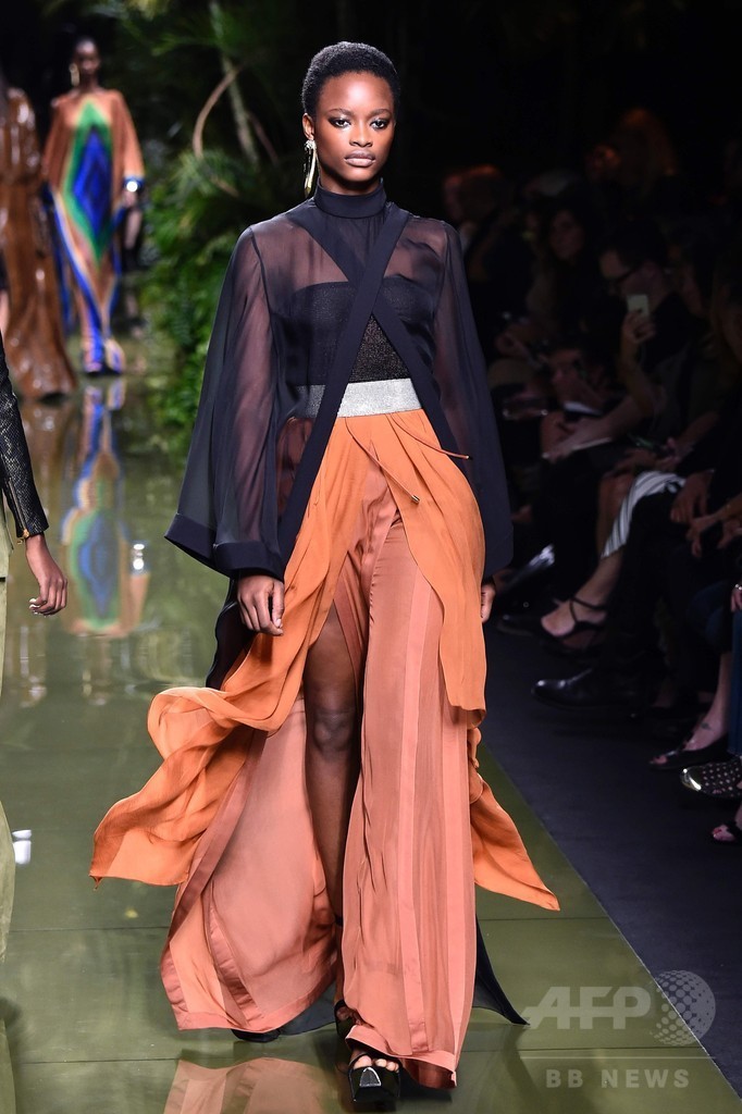 「バルマン」17年春夏