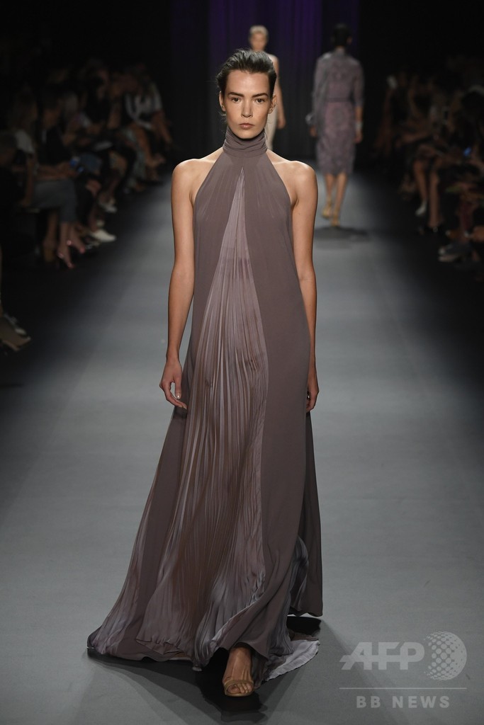 「オデイ・シャカール」17年春夏