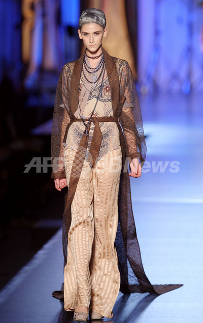 極美品 ジャンポールゴルチエ パワーネット　ノースリーブ 花柄 総柄 40 ジャンポールゴルチエファムJean Paul GAULTIER FEMME 毛糸フラワー