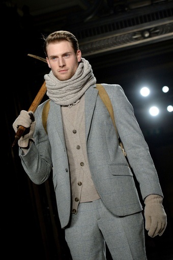 ＜14/15年秋冬ロンドン・メンズコレクション＞ハケット