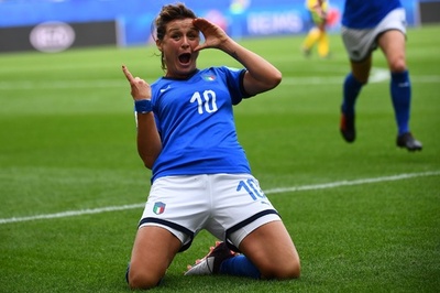 イタリアがジャマイカに5発大勝、女子W杯決勝T進出