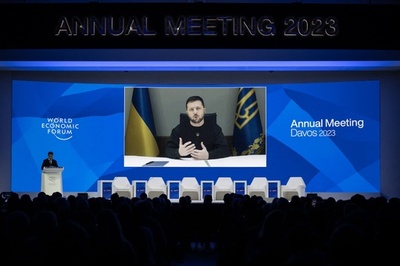 ウクライナ大統領、中国主席を招請