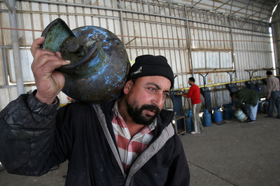 イスラエル最高裁、ガザ地区への燃料供給制限を支持、電力については削減延期を命令